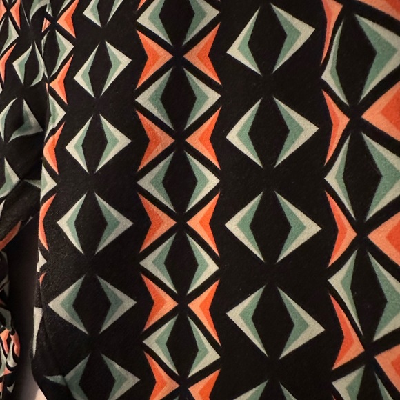 Leggings-Tall and Curvy - Picture 2 of 7